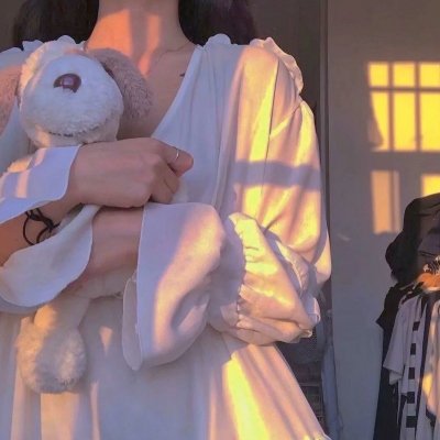 奔跑的修女